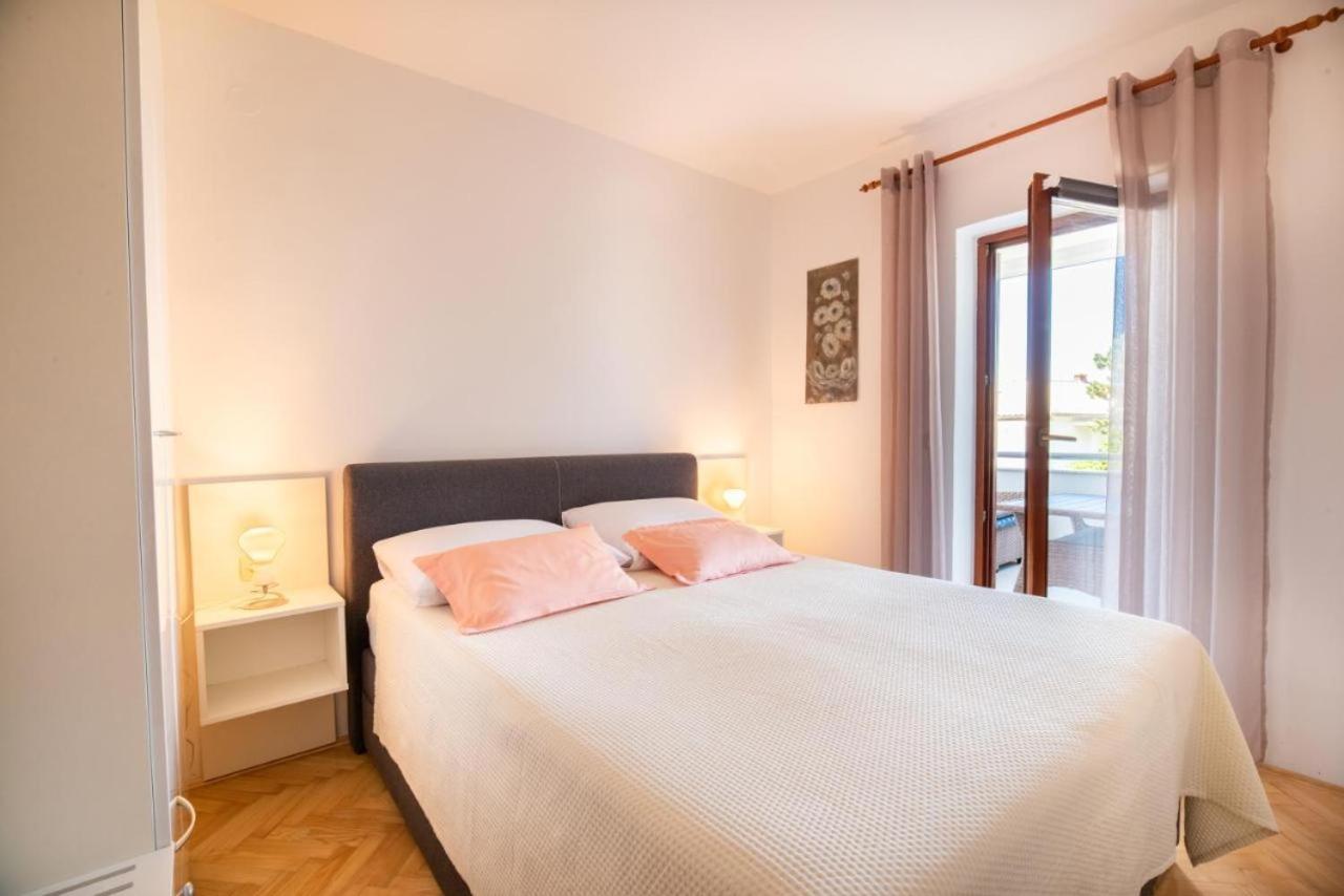 Apartment Ana